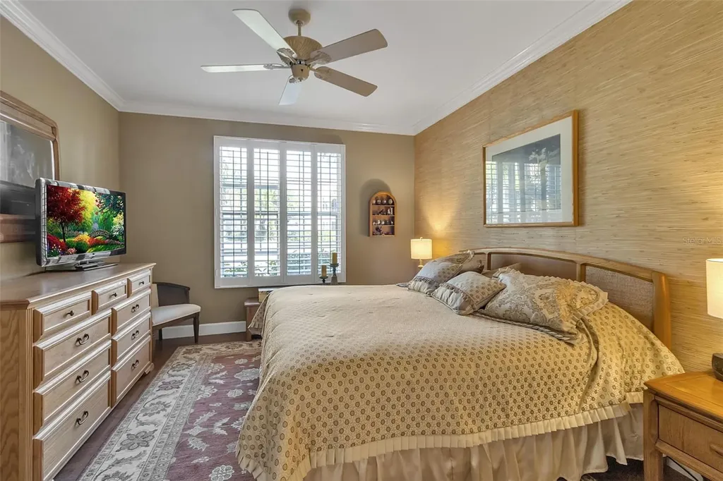 5211 Parisienne Place Sarasota FL 34238
