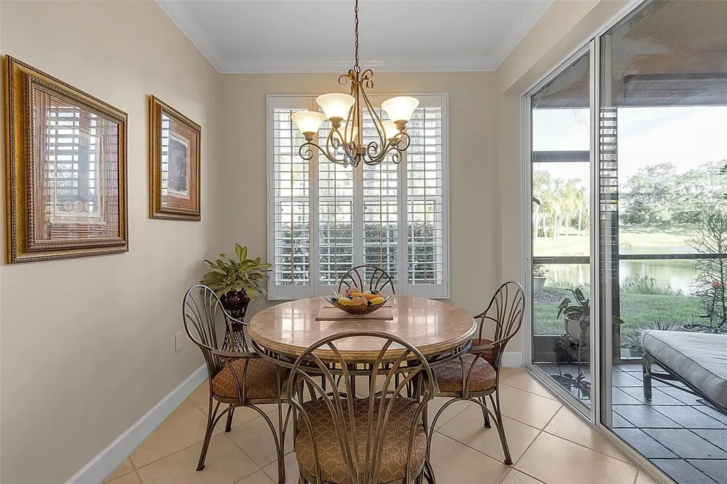 5211 Parisienne Place Sarasota FL 34238