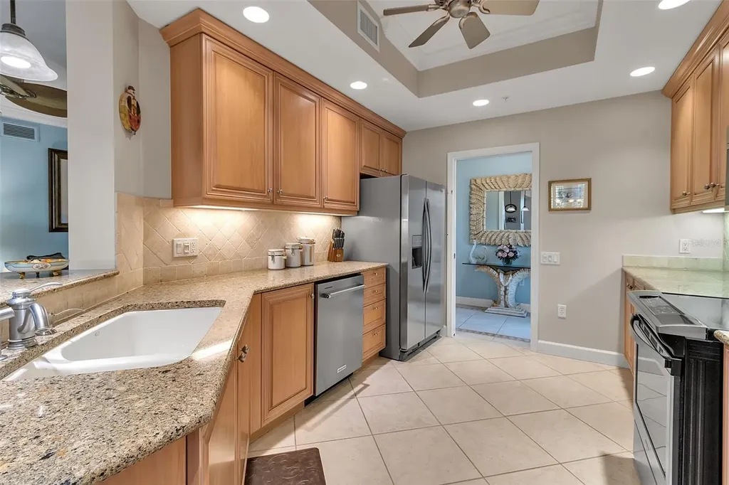 5211 Parisienne Place Sarasota FL 34238