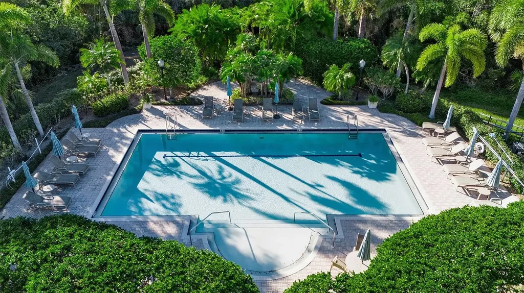 5211 Parisienne Place Sarasota FL 34238