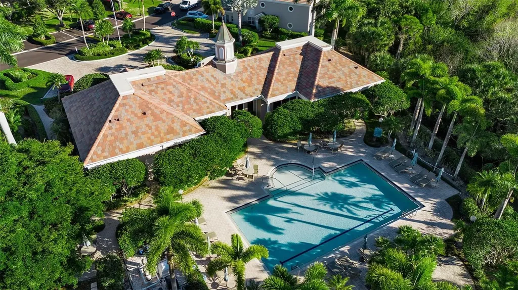 5211 Parisienne Place Sarasota FL 34238