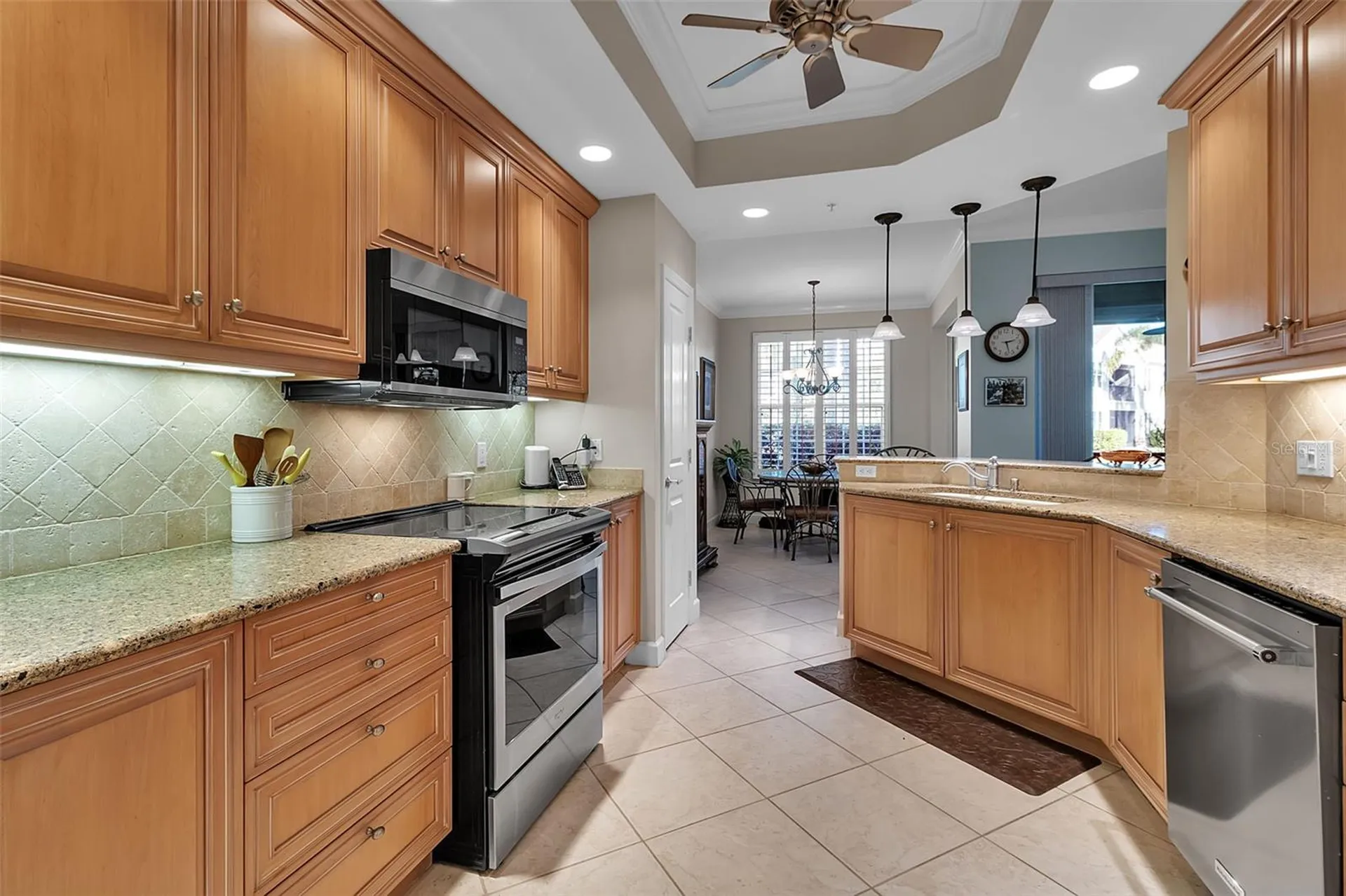 5211 Parisienne Place Sarasota FL 34238