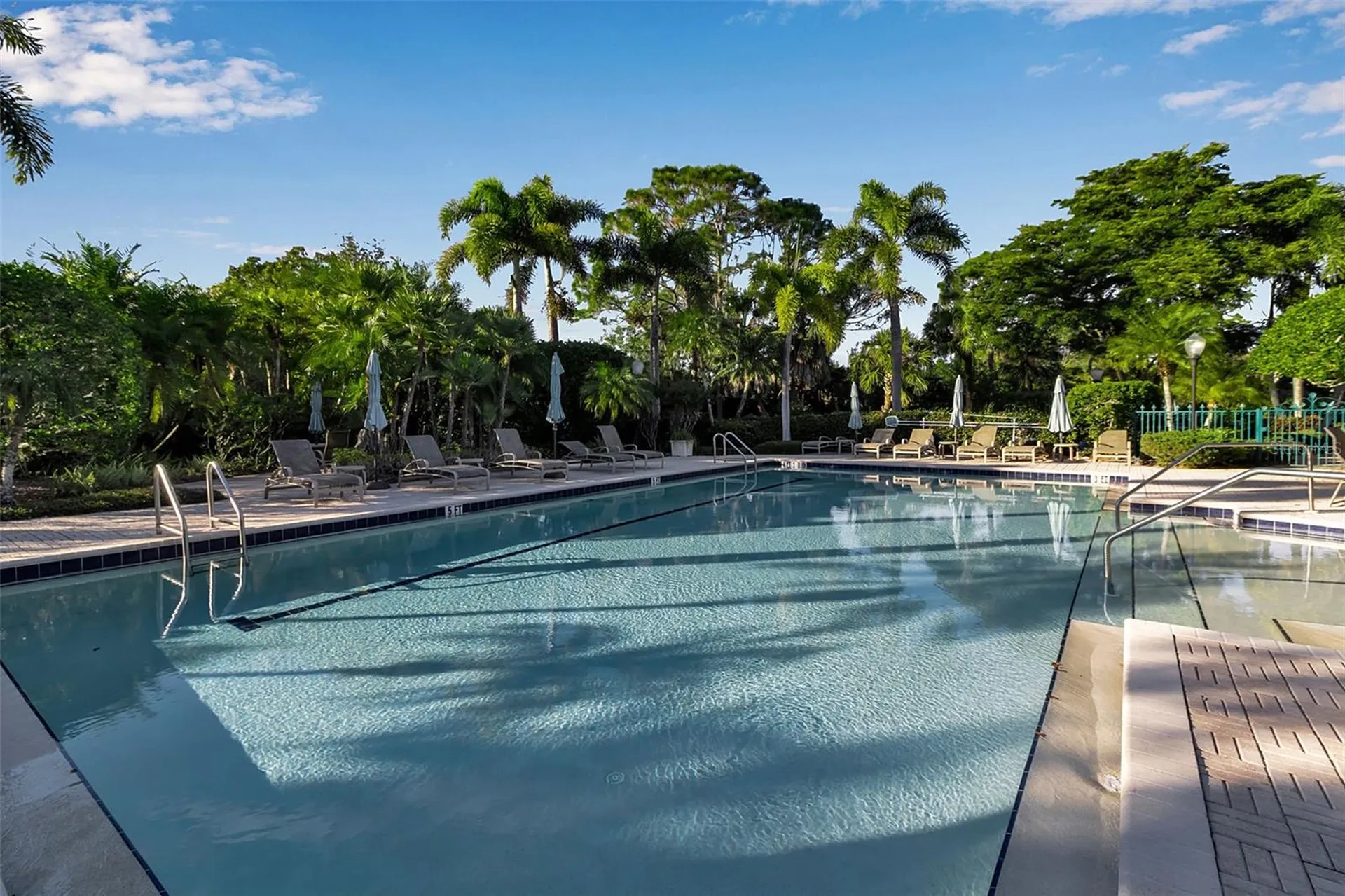 5211 Parisienne Place Sarasota FL 34238