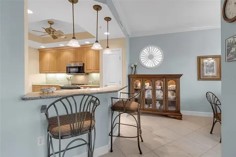 5211 Parisienne Place Sarasota FL 34238