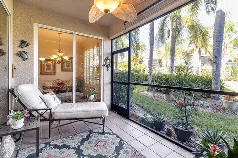 5211 Parisienne Place Sarasota FL 34238