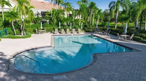 5211 Parisienne Place Sarasota FL 34238