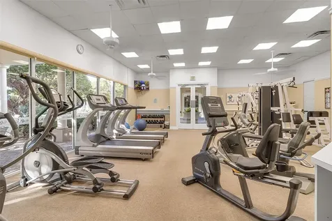 5211 Parisienne Place Sarasota FL 34238