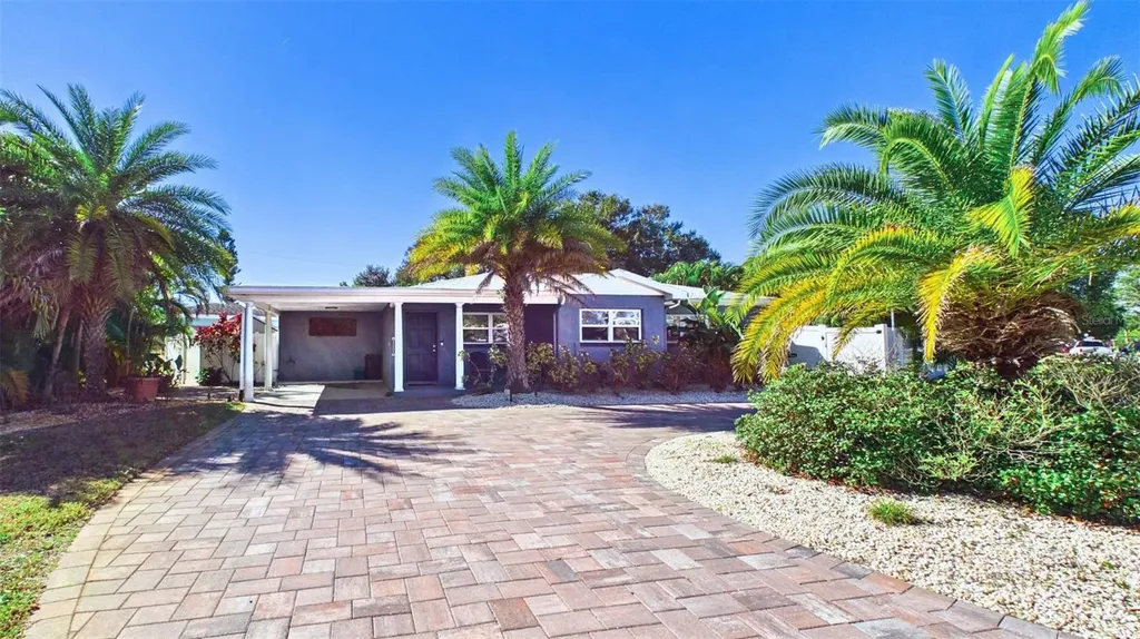 1801 58th Street S Gulfport FL 33707