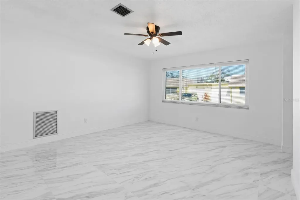7050 Versailles N Pinellas Park FL 33781