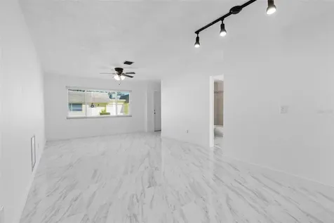 7050 Versailles N Pinellas Park FL 33781