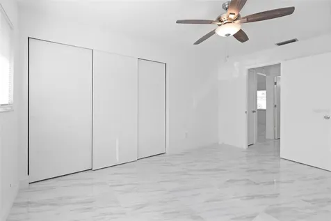 7050 Versailles N Pinellas Park FL 33781