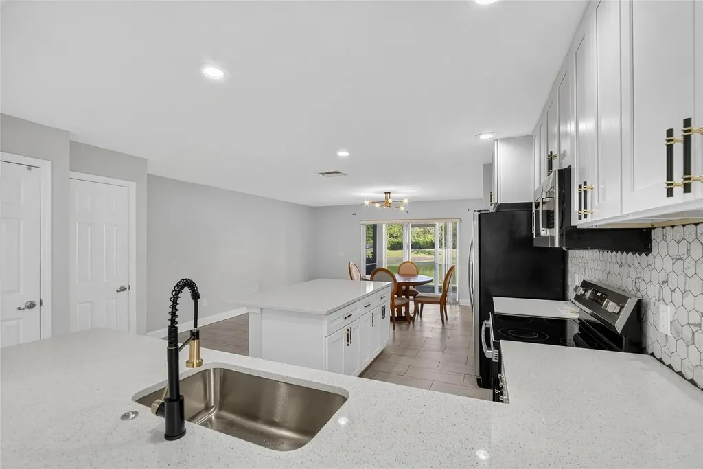 10830 Lake Saint Charles Boulevard Riverview FL 33578