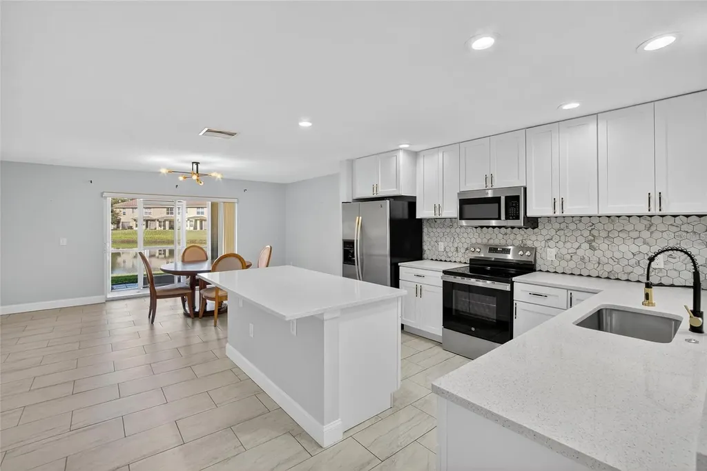 10830 Lake Saint Charles Boulevard Riverview FL 33578