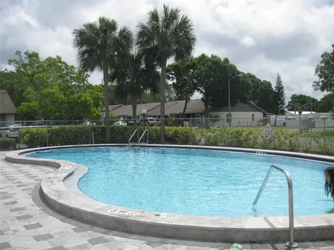 665 Rodeo Drive Largo FL 33771