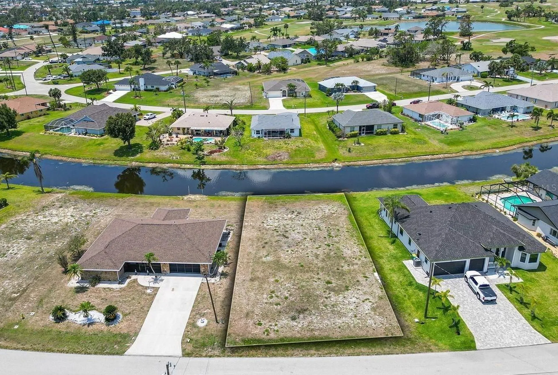 168 Mark Twain Lane Rotonda West FL 33947