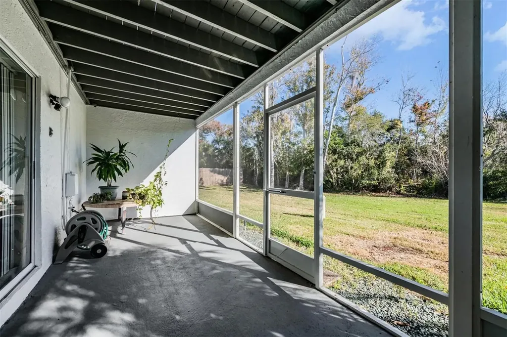 103 Kathleen Court Tarpon Springs FL 34689