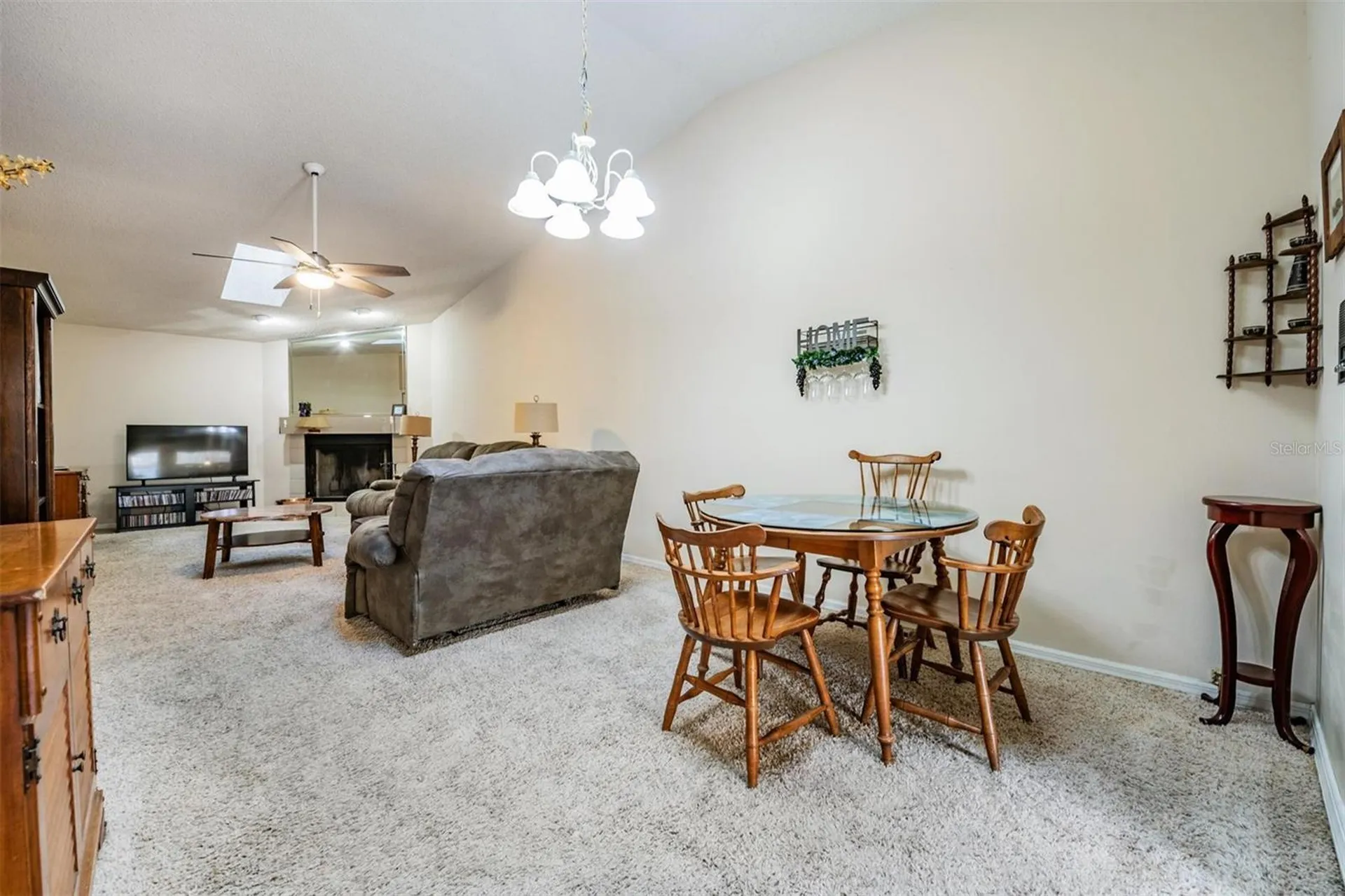 103 Kathleen Court Tarpon Springs FL 34689