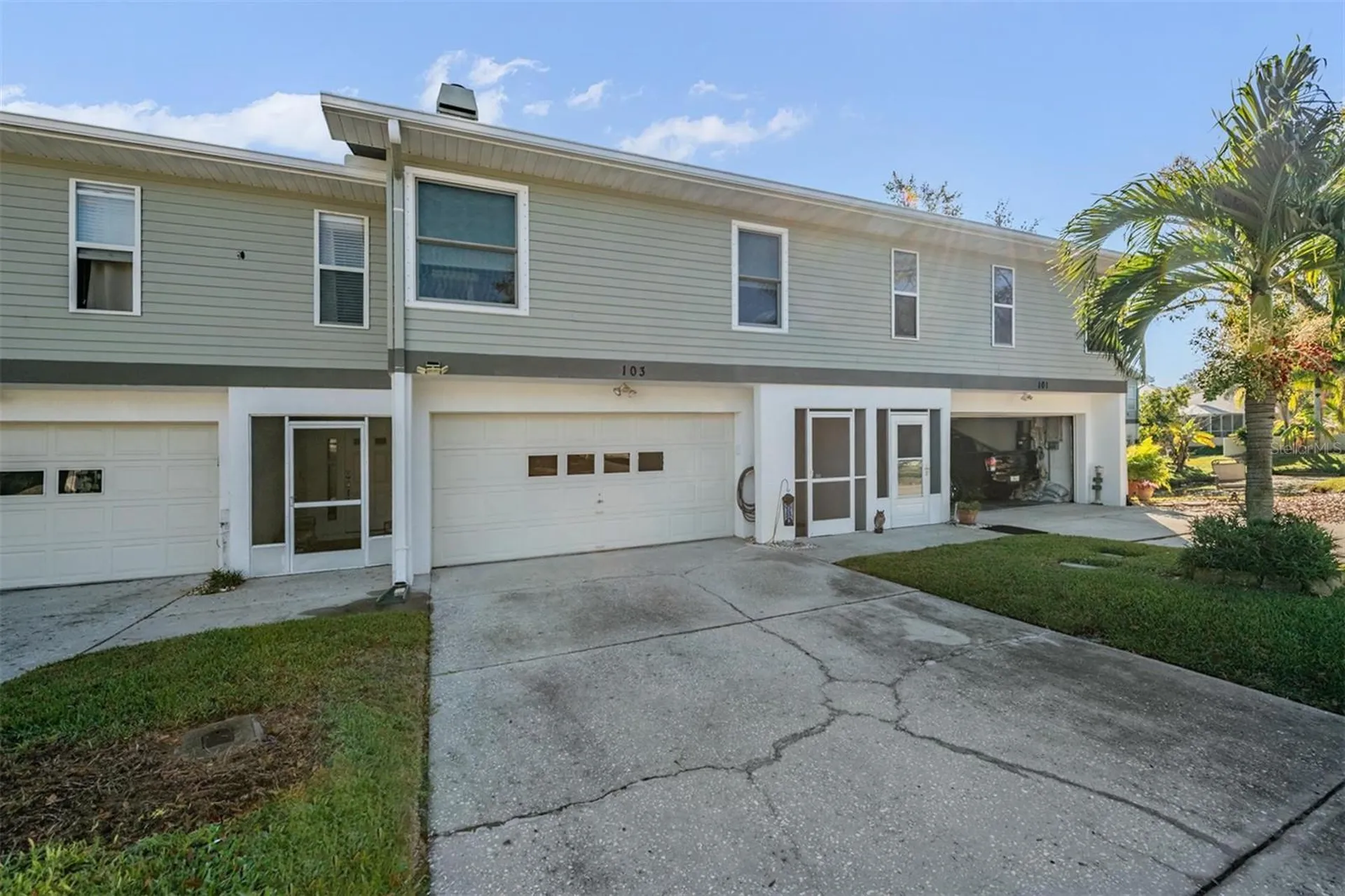 103 Kathleen Court Tarpon Springs FL 34689
