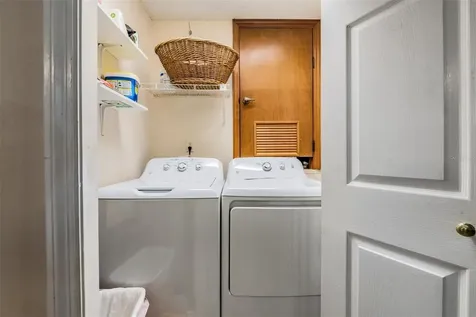103 Kathleen Court Tarpon Springs FL 34689
