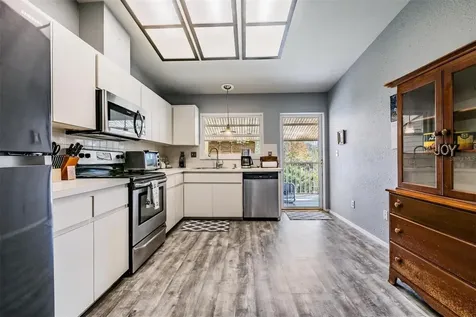 103 Kathleen Court Tarpon Springs FL 34689