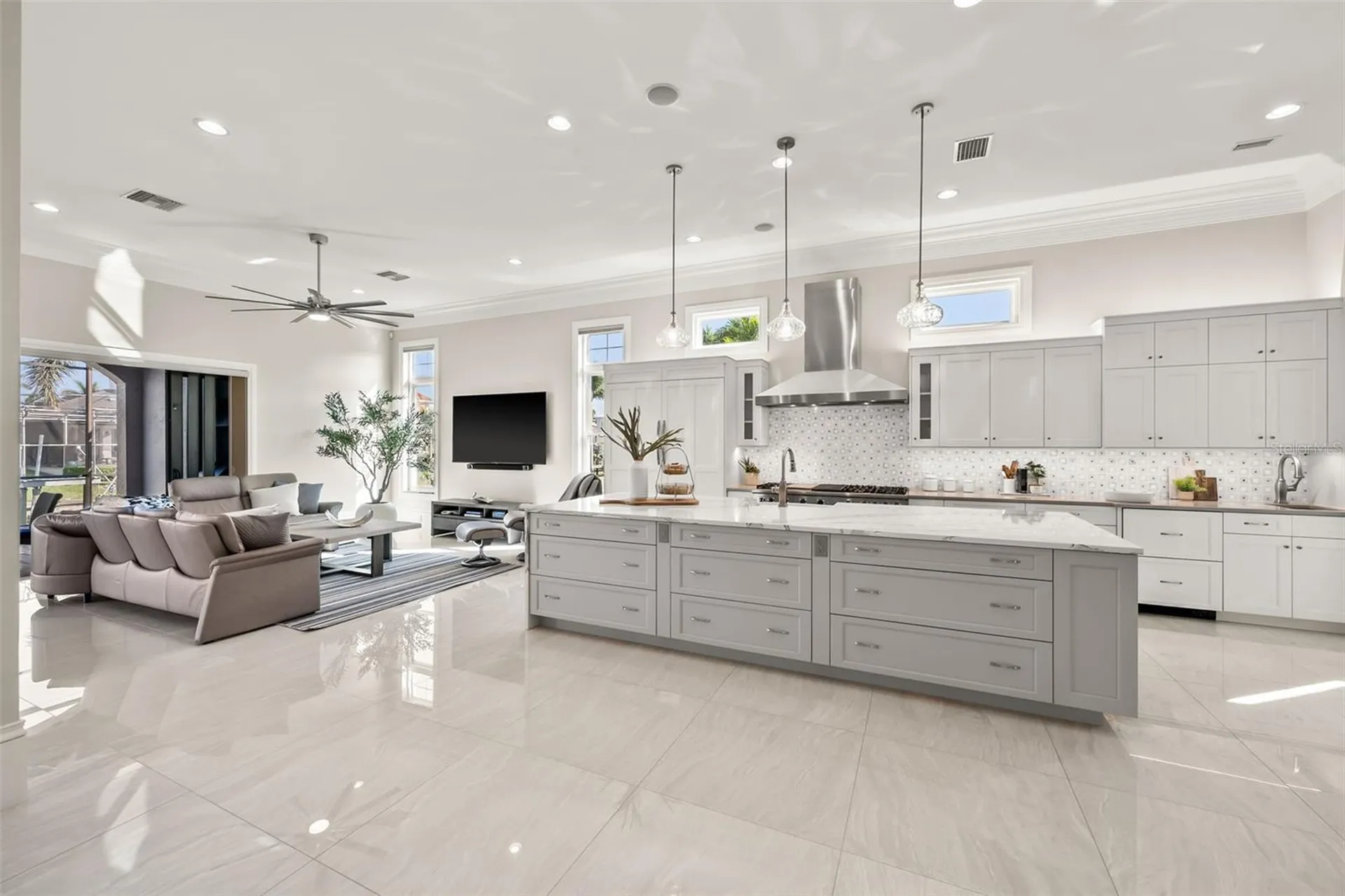 123 SW 53rd Street Cape Coral FL 33914