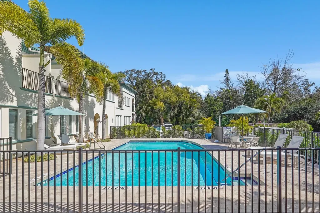 1685 Laurel Street Sarasota FL 34236