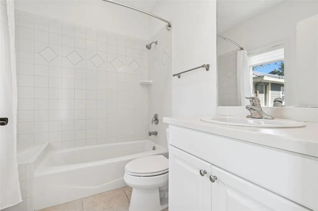 1685 Laurel Street Sarasota FL 34236