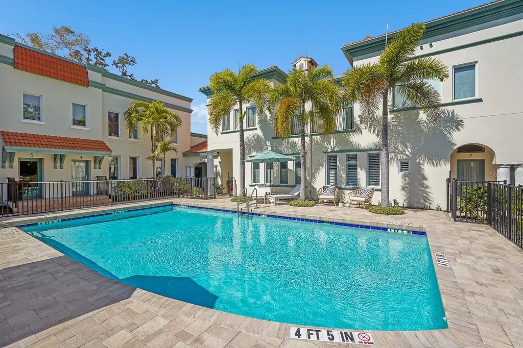 1685 Laurel Street Sarasota FL 34236
