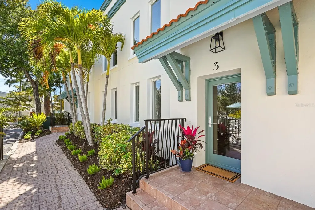 1685 Laurel Street Sarasota FL 34236