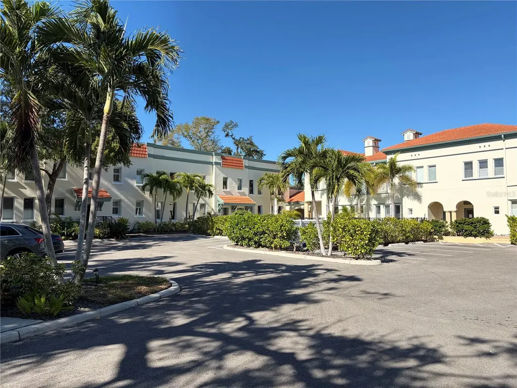 1685 Laurel Street Sarasota FL 34236