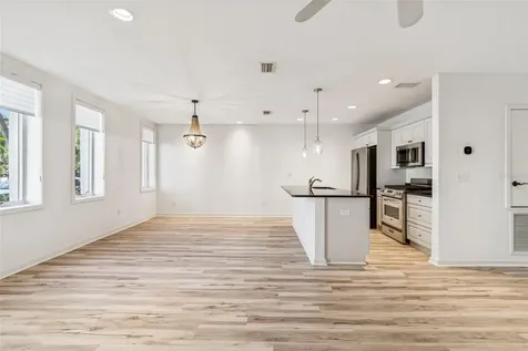 1685 Laurel Street Sarasota FL 34236