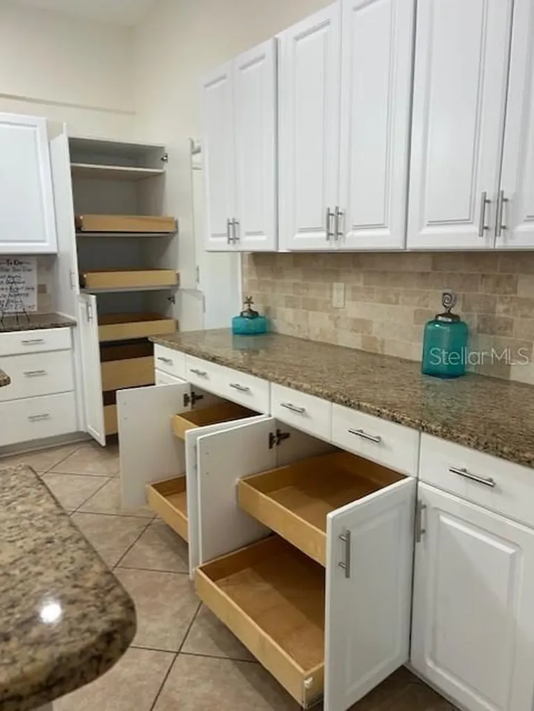 2221 Platinum Drive Sun City Center FL 33573