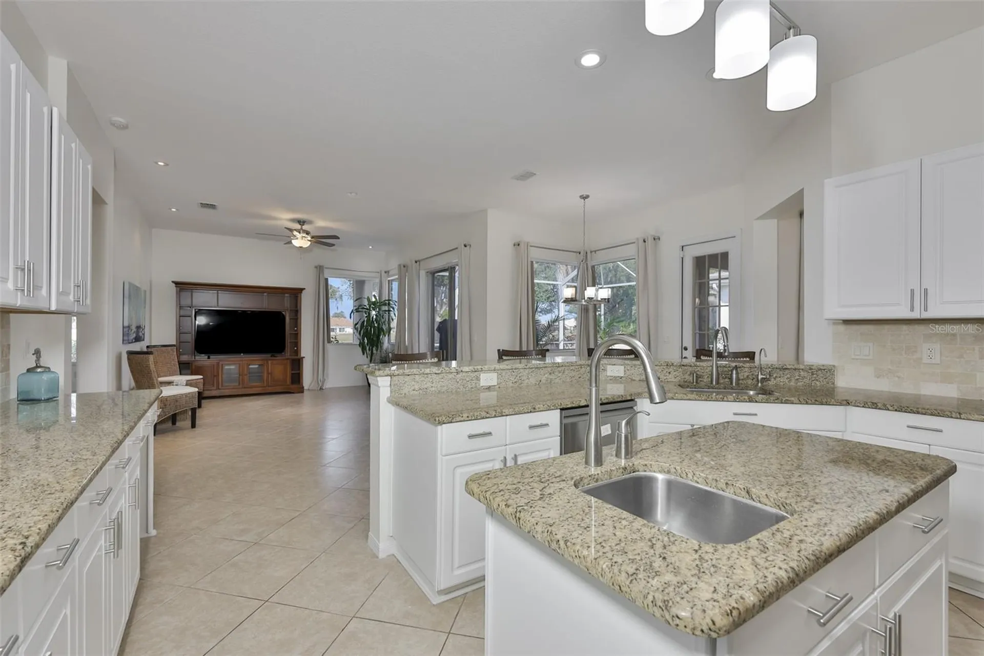 2221 Platinum Drive Sun City Center FL 33573