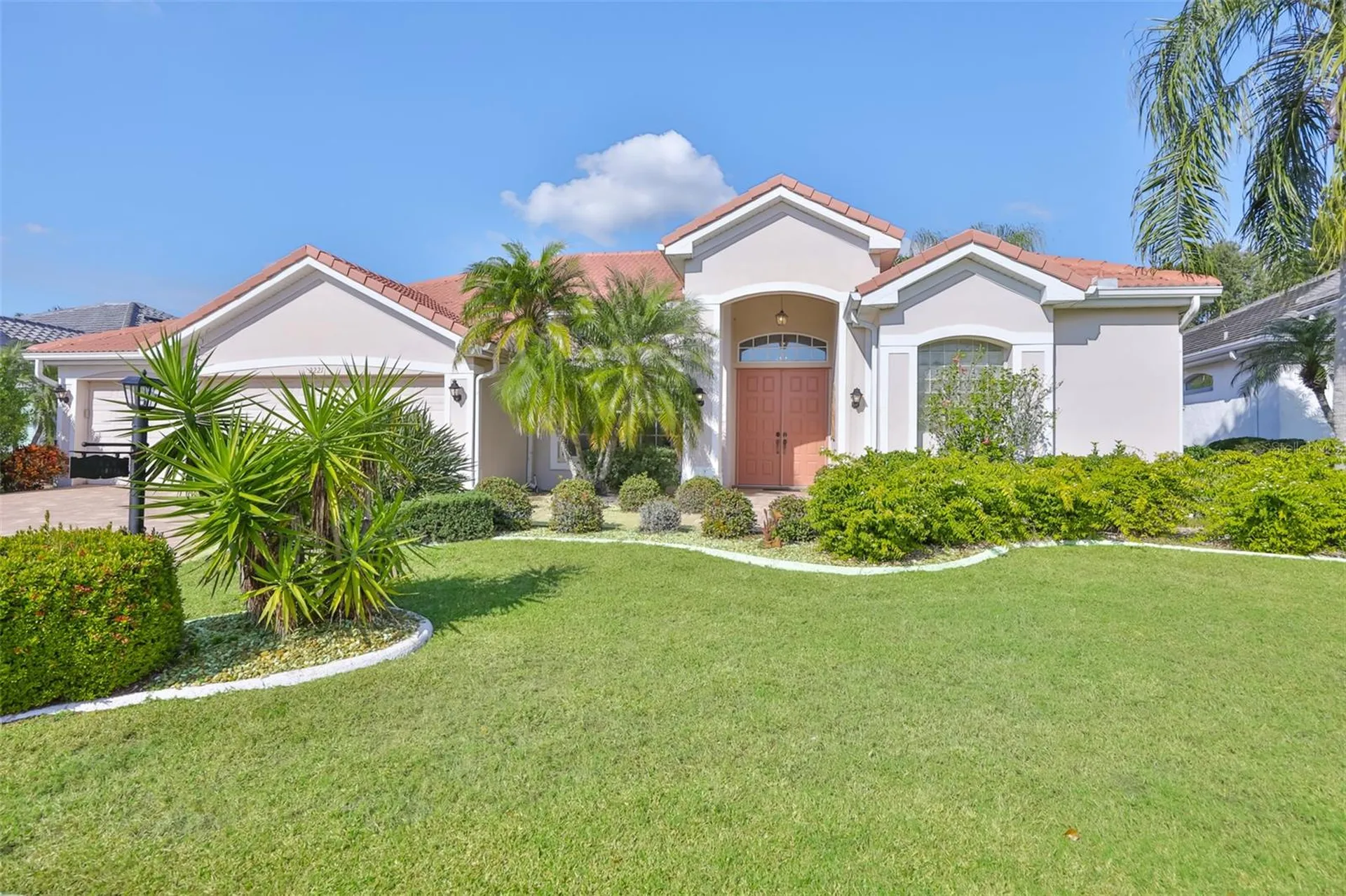 2221 Platinum Drive Sun City Center FL 33573