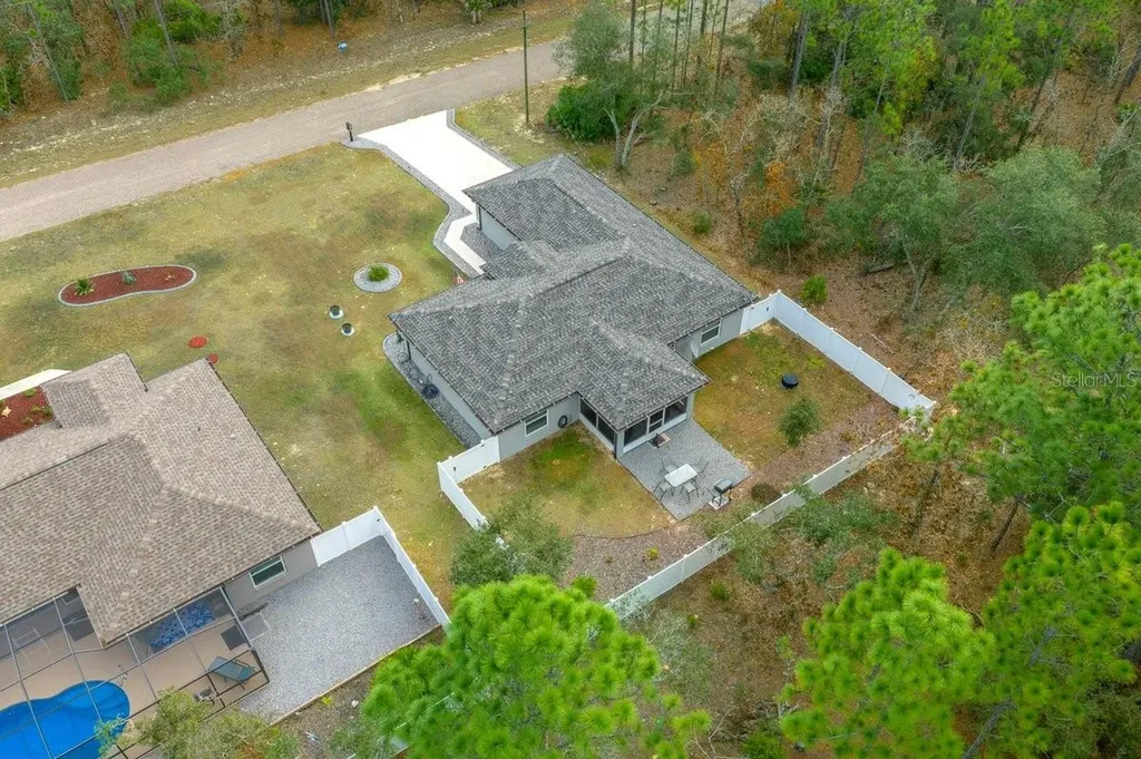 7780 N Ring Drive Citrus Springs FL 34434