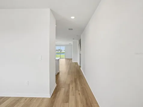 1718 Coolridge Place Zephyrhills FL 33541