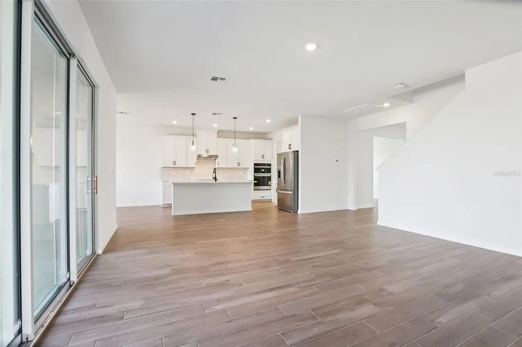 1842 Coolridge Place Zephyrhills FL 33541