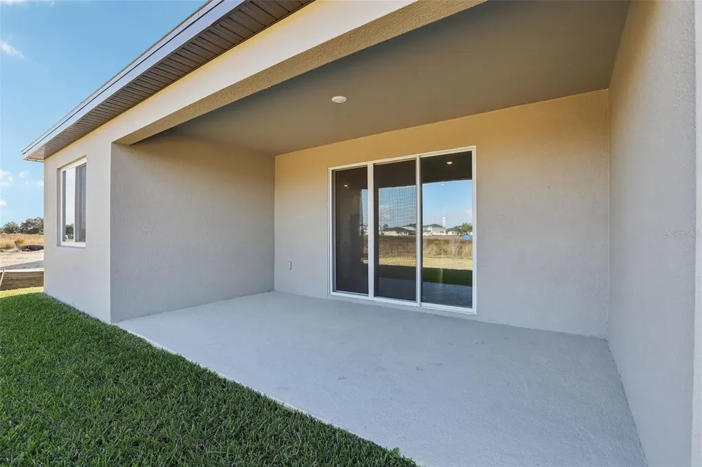 1842 Coolridge Place Zephyrhills FL 33541