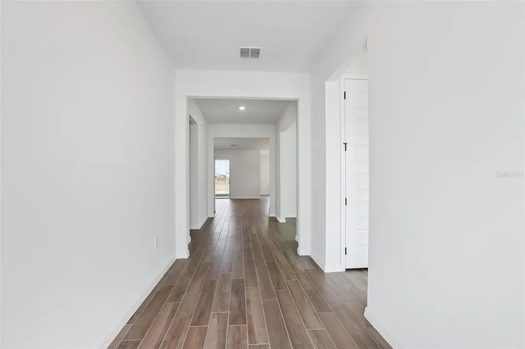 1842 Coolridge Place Zephyrhills FL 33541