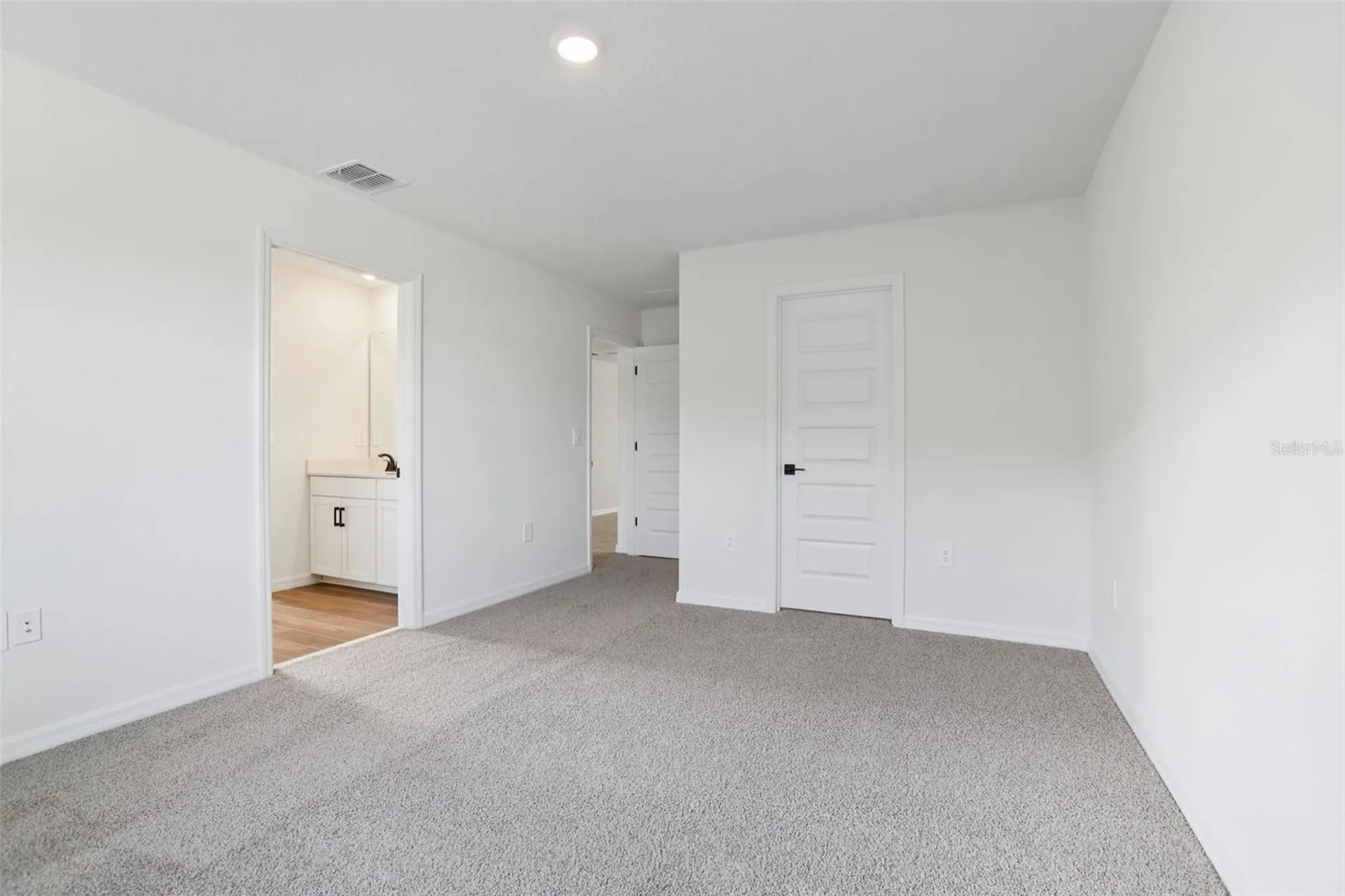 1842 Coolridge Place Zephyrhills FL 33541