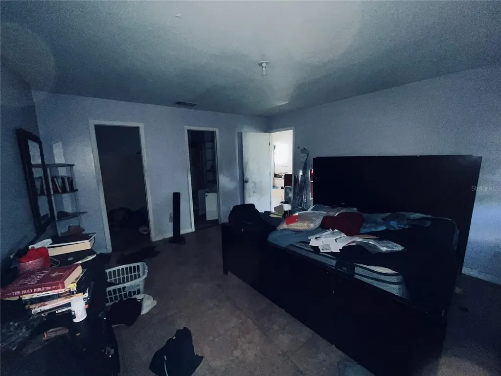 2247 SW 4th Street Cape Coral FL 33991