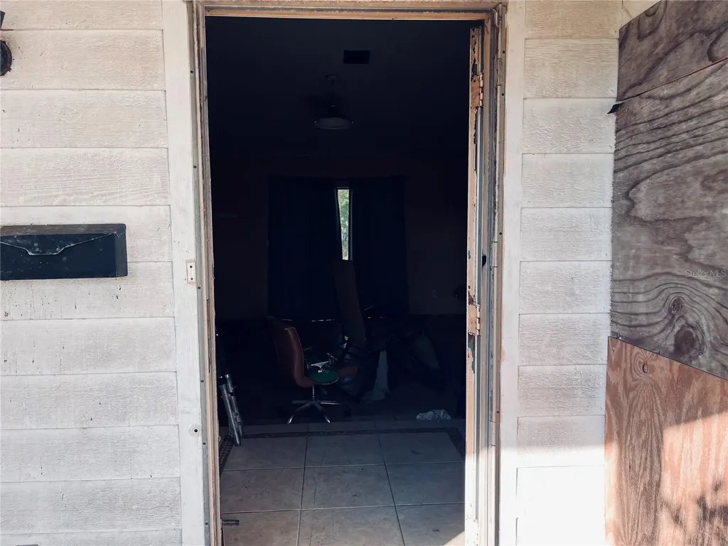 2247 SW 4th Street Cape Coral FL 33991