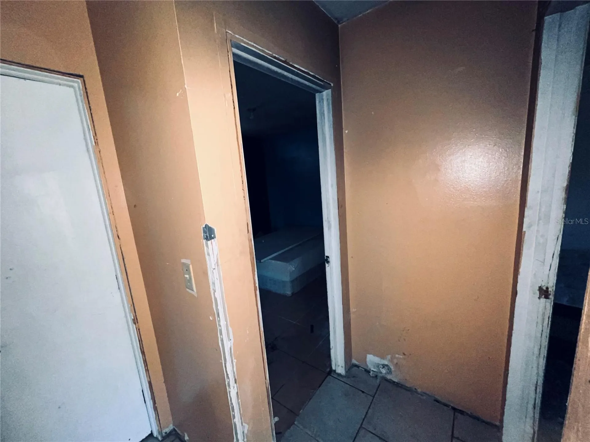 2247 SW 4th Street Cape Coral FL 33991