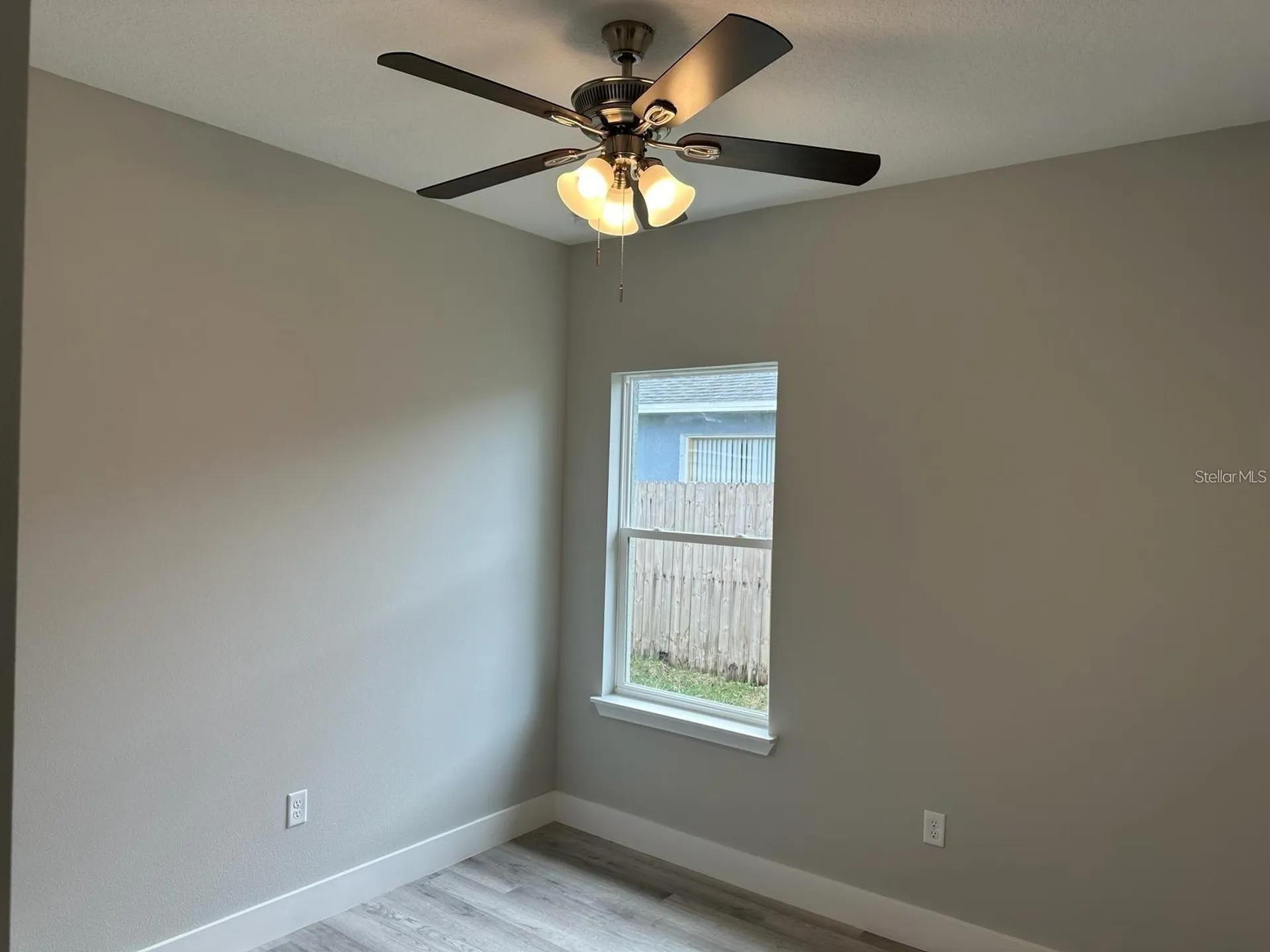 439 Albatross Court Kissimmee FL 34759