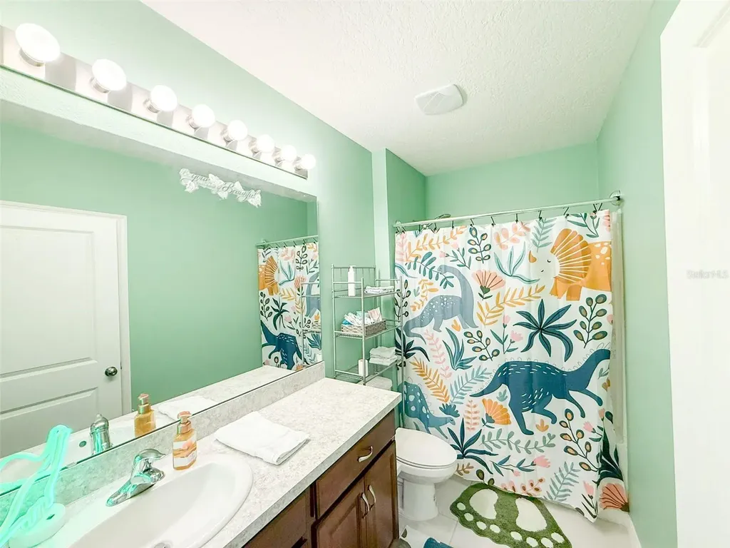 141 Hamlet Loop Davenport FL 33837