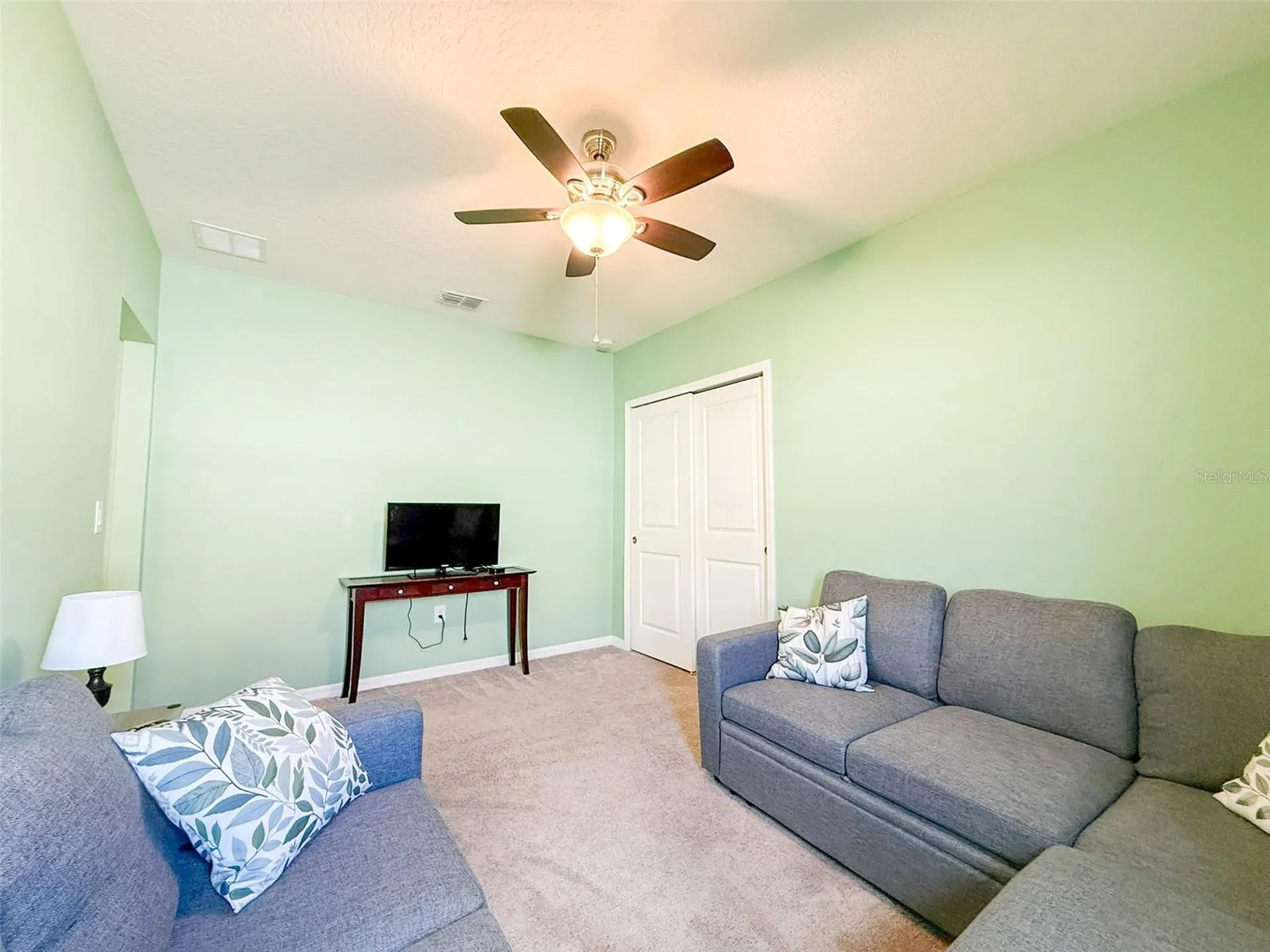141 Hamlet Loop Davenport FL 33837
