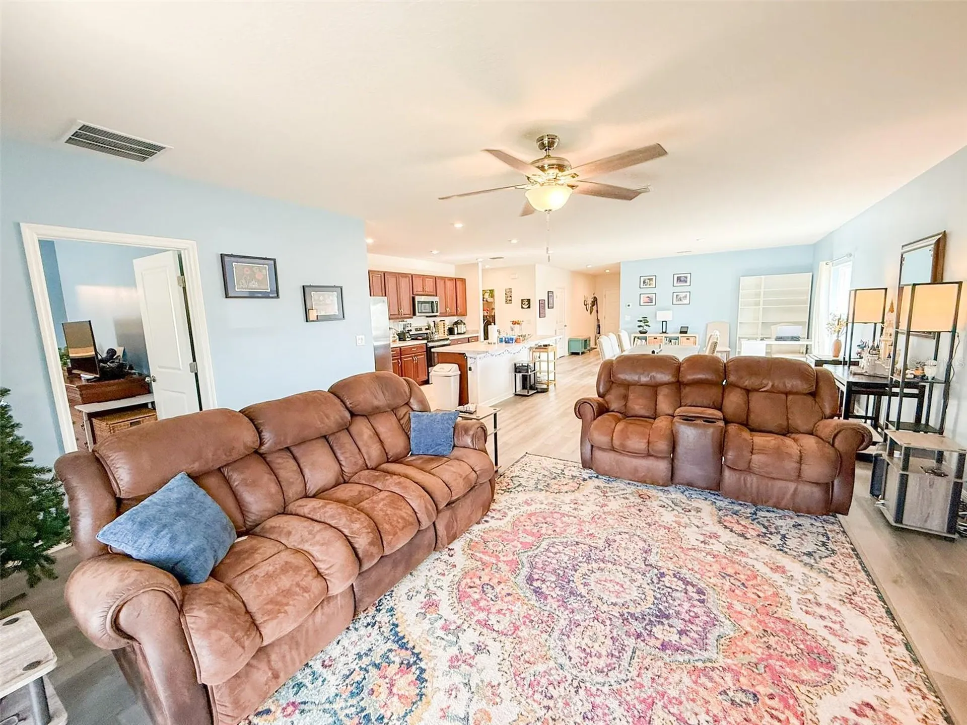 141 Hamlet Loop Davenport FL 33837