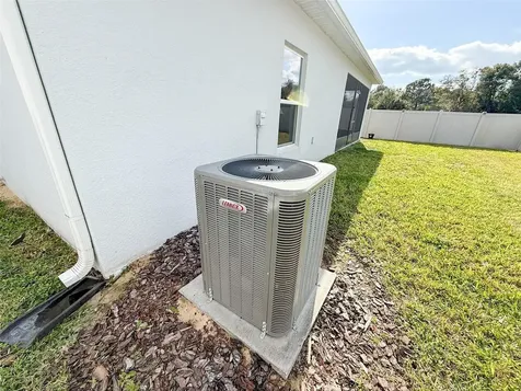 141 Hamlet Loop Davenport FL 33837