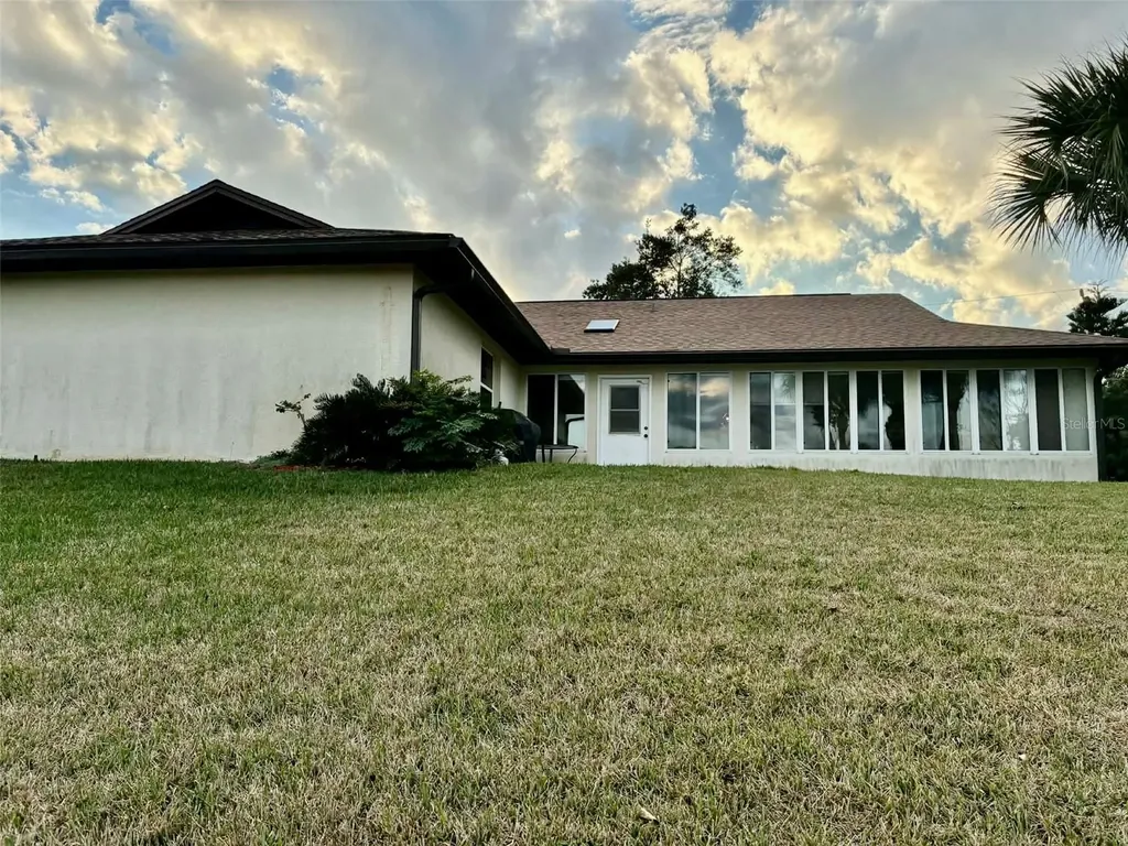12 Curry Court Palm Coast FL 32137