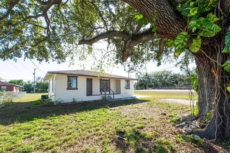1607 18th Street E Palmetto FL 34221